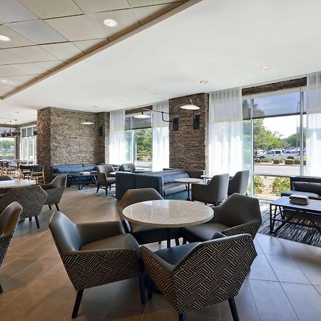 Hyatt Place Фресно Екстер'єр фото